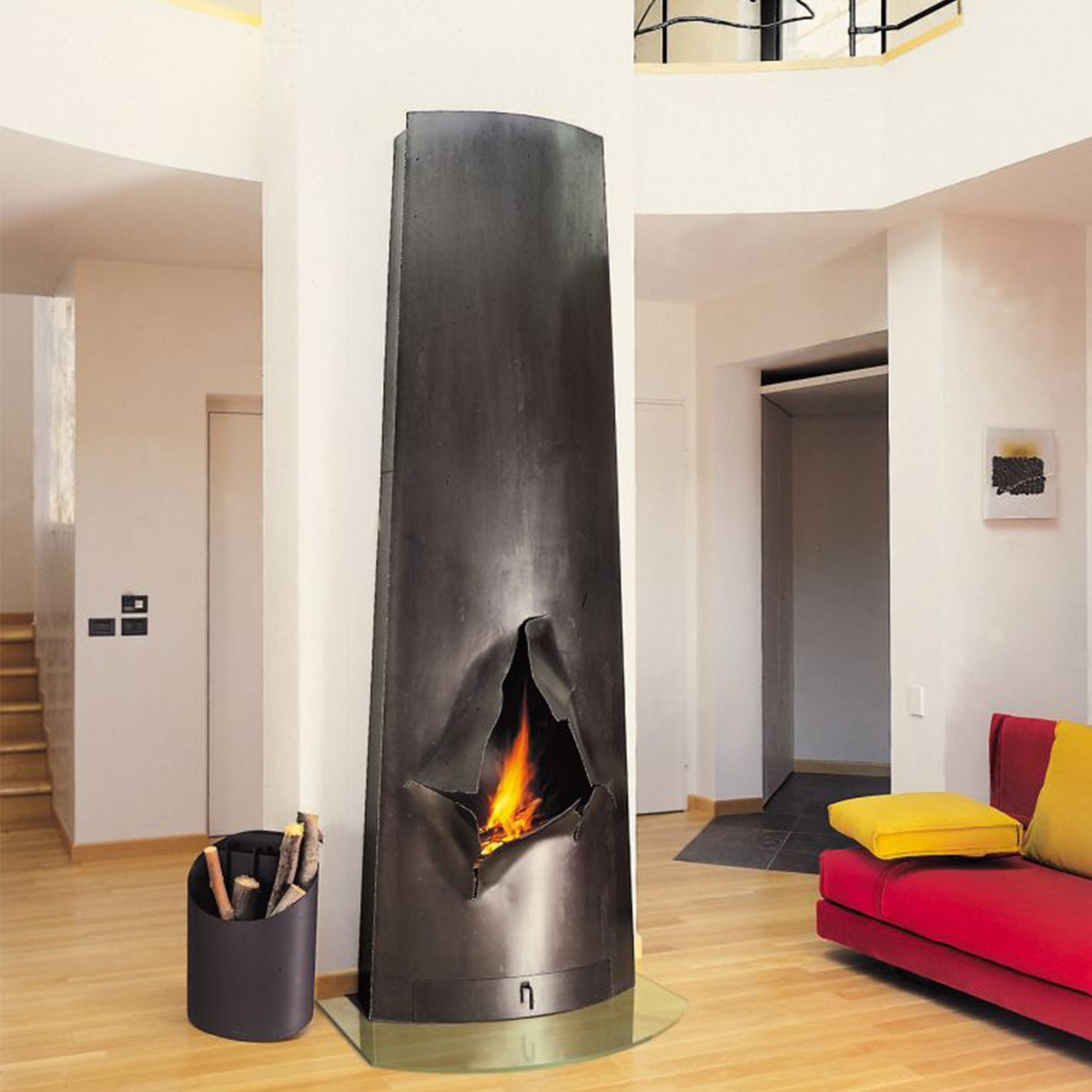 focus-wood-fire-central-magnifocus-eclate-waxed-steel-magnifocus-ambiance